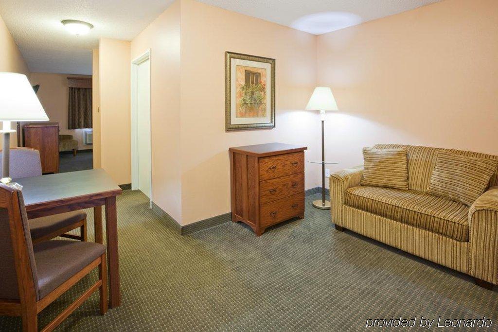 Grandstay Hotel & Suites Perham Exterior foto